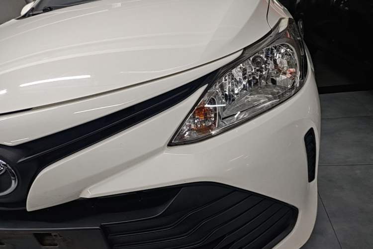 Used Toyota Vios 2017 1.5L CVT Innovation Edition Left Front Headlight