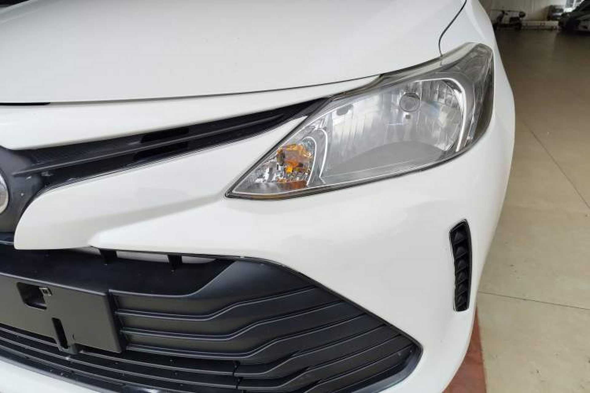 Used Toyota Vios 2017 1.5L CVT Innovation Edition Left Front Headlight