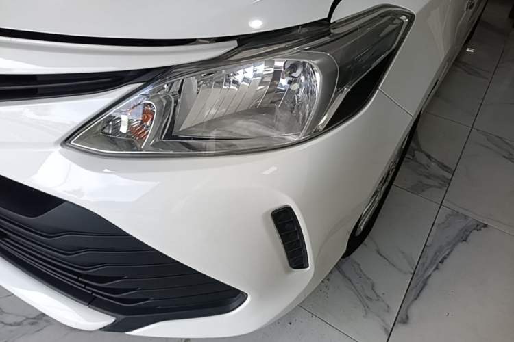 Used Toyota Vios 2017 1.5L CVT Innovation Edition Left Front Headlight
