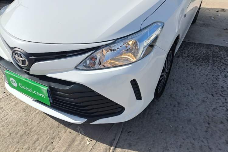 Used Toyota Vios 2017 1.5L CVT Innovation Edition Left Front Headlight