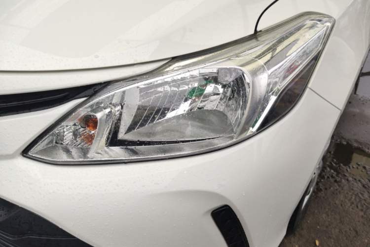 Used Toyota Vios 2017 1.5L CVT Innovation Edition Left Front Headlight