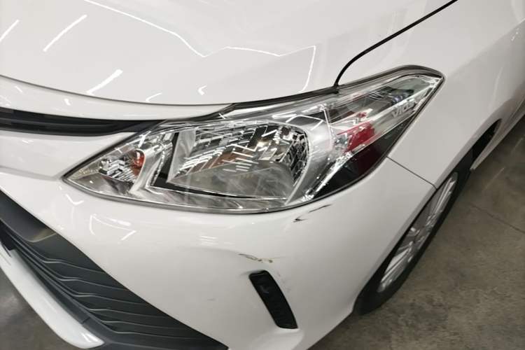 Used Toyota Vios 2017 1.5L CVT Innovation Edition Left Front Headlight