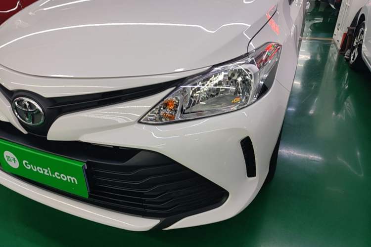 Used Toyota Vios 2017 1.5L Manual Trend Edition Left Front Headlight