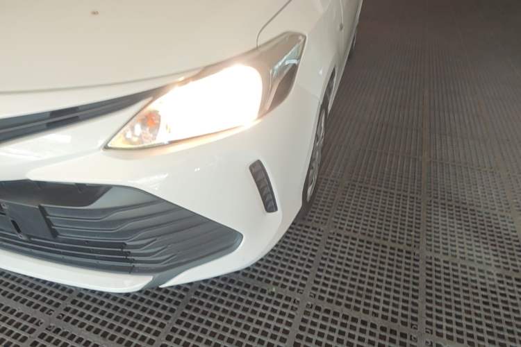 Used Toyota Vios 2017 1.5L CVT Innovation Edition Left Front Headlight