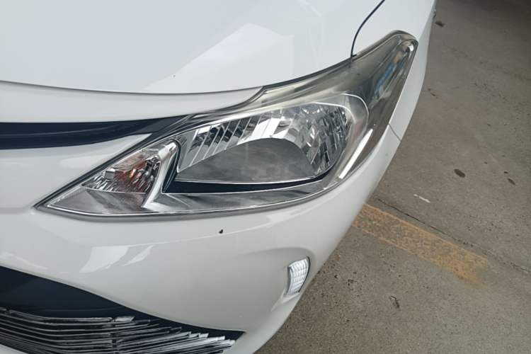 Used Toyota Vios 2017 1.3L Manual Front-Drive Version Left Front Headlight