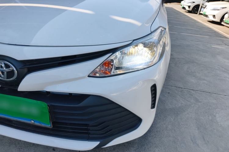 Used Toyota Vios 2017 1.5L CVT Innovation Edition Left Front Headlight