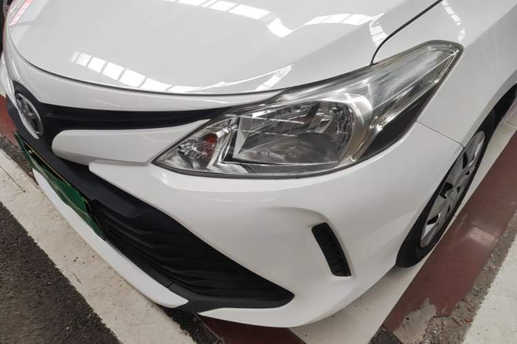 Used Toyota Vios 2017 1.5L CVT Innovation Edition Left Front Headlight