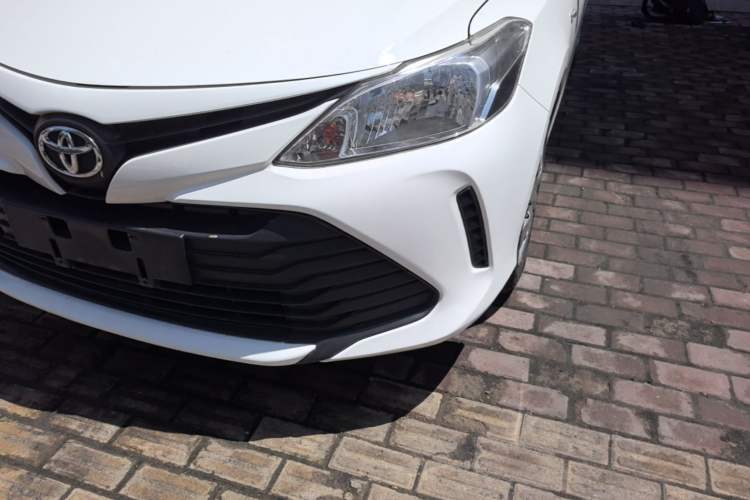 Used Toyota Vios 2017 1.5L CVT Innovation Edition Left Front Headlight