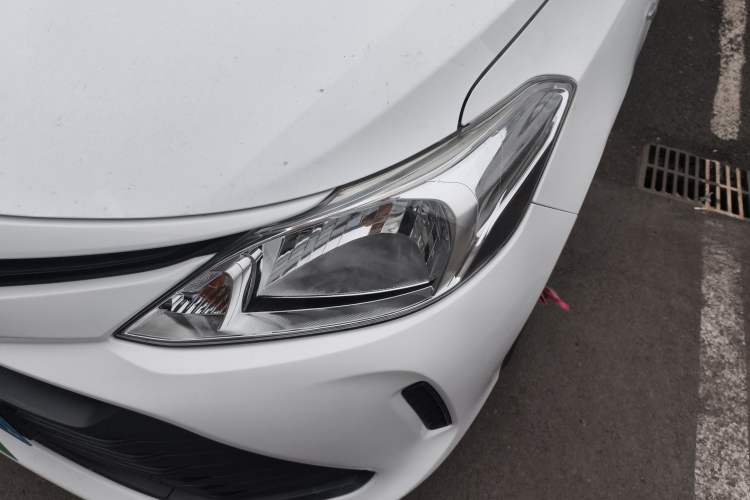 Used Toyota Vios 2017 1.5L CVT Innovation Edition Left Front Headlight