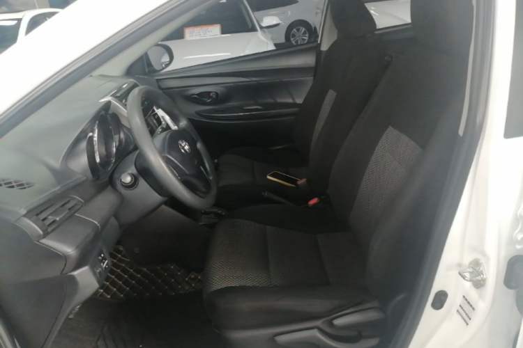 Used Toyota Vios 2017 1.5L CVT Innovation Edition Left Front Seat