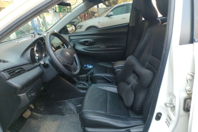 Used Toyota Vios 2017 1.5L CVT Innovation Edition Left Front Seat
