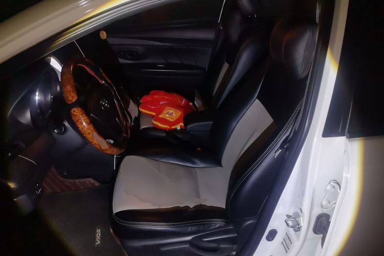 Used Toyota Vios 2017 1.5L CVT Innovation Edition Left Front Seat