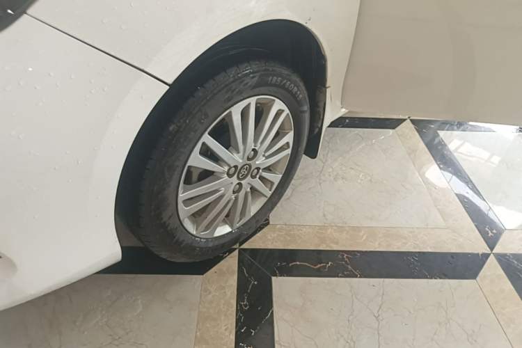 Used Toyota Vios 2017 1.5L CVT Innovation Edition Left Front Wheel Hub