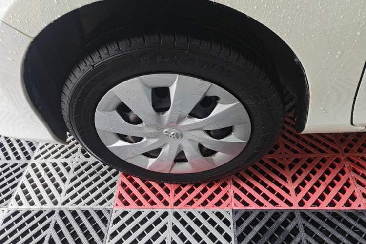 Used Toyota Vios 2017 1.5L CVT Innovation Edition Left Front Wheel Hub