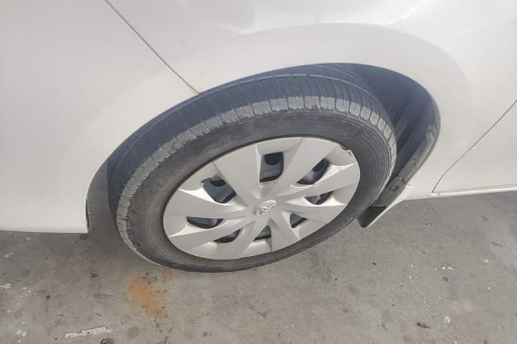 Used Toyota Vios 2017 1.5L CVT Innovation Edition Left Front Wheel Hub