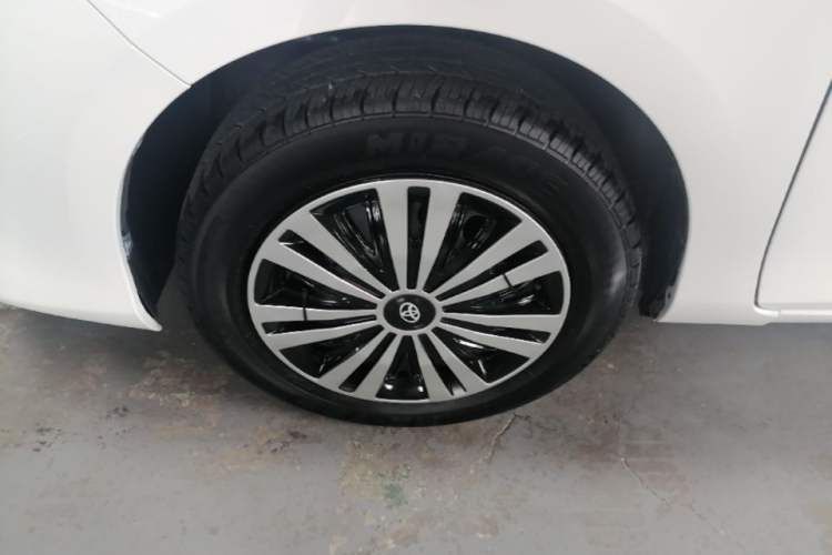 Used Toyota Vios 2017 1.5L CVT Innovation Edition Left Front Wheel Hub