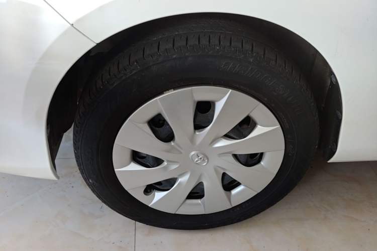 Used Toyota Vios 2017 1.5L CVT Innovation Edition Left Front Wheel Hub