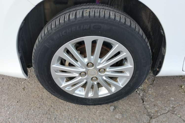 Used Toyota Vios 2017 1.5L CVT Innovation Edition Left Front Wheel Hub