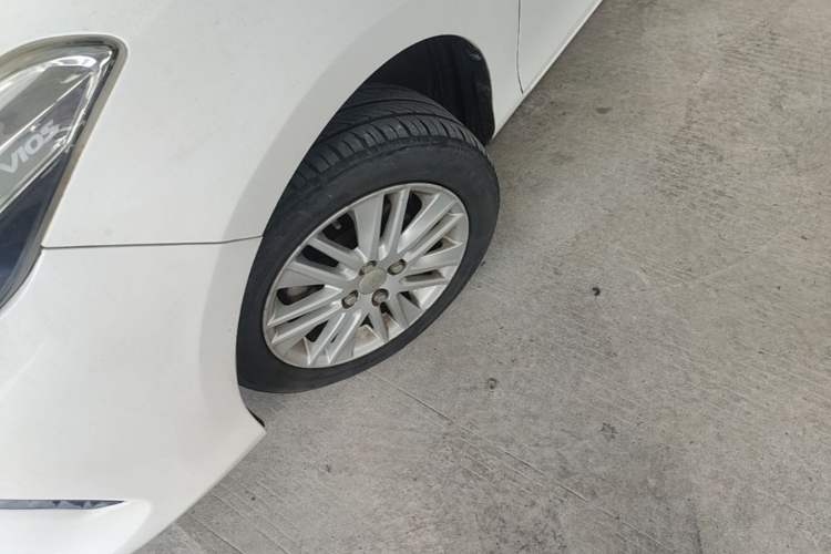 Used Toyota Vios 2017 1.5L CVT Innovation Edition Left Front Wheel Hub