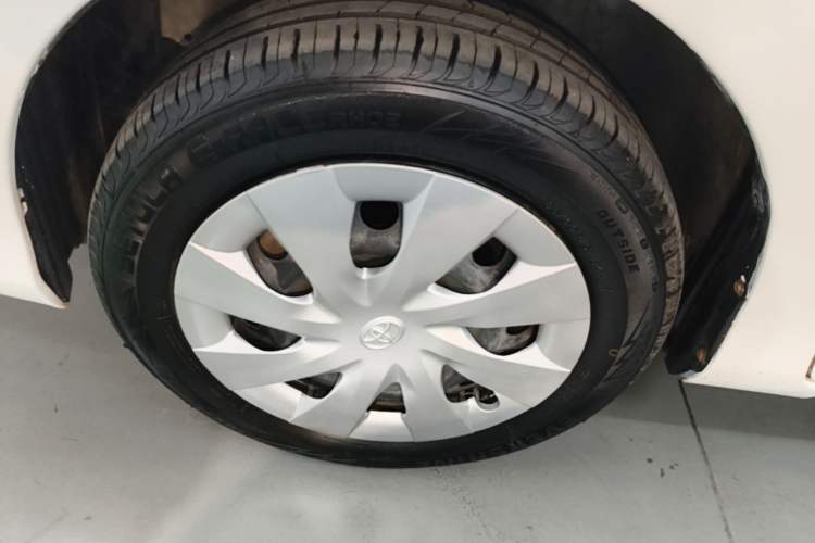 Used Toyota Vios 2017 1.5L CVT Innovation Edition Left Front Wheel Hub