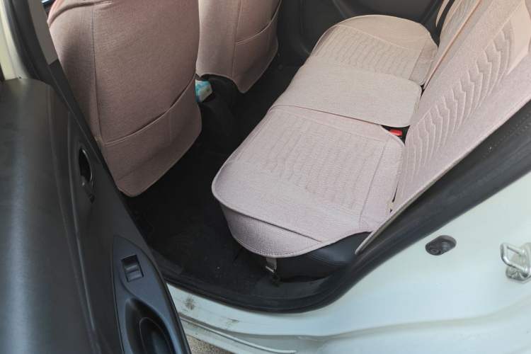 Used Toyota Vios 2017 1.5L CVT Innovation Edition Left Rear Seat