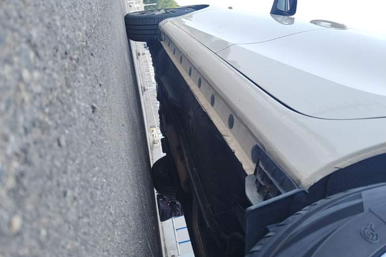 Used Toyota Vios 2017 1.5L CVT Innovation Edition Left Side Sill
