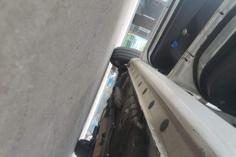 Used Toyota Vios 2017 1.5L CVT Innovation Edition Left Side Sill