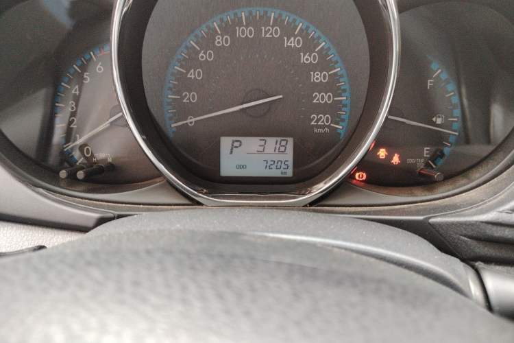 Used Toyota Vios 2017 1.5L CVT Innovation Edition Odometer Close Up