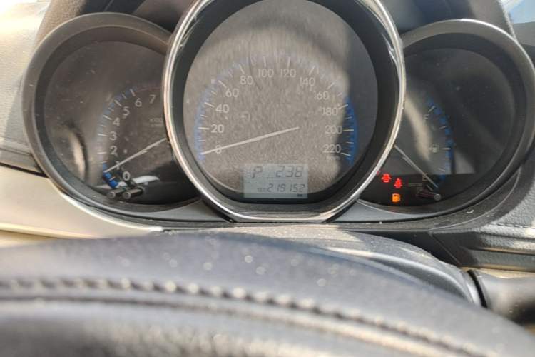 Used Toyota Vios 2017 1.5L CVT Innovation Edition Odometer Close Up