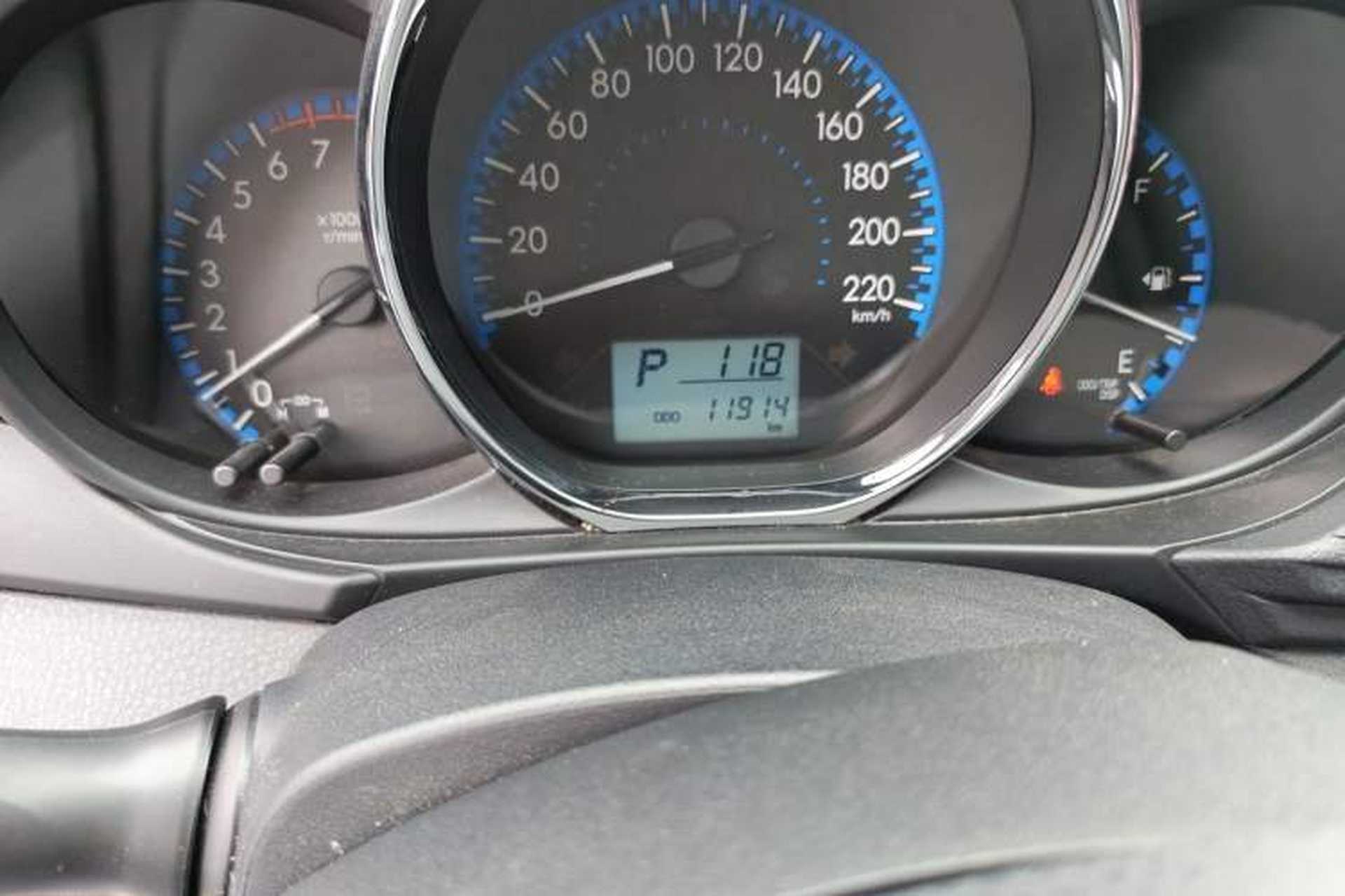 Used Toyota Vios 2017 1.5L CVT Innovation Edition Odometer Close Up