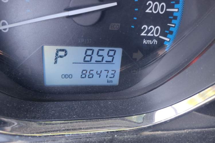 Used Toyota Vios 2017 1.5L CVT Innovation Edition Odometer Close Up