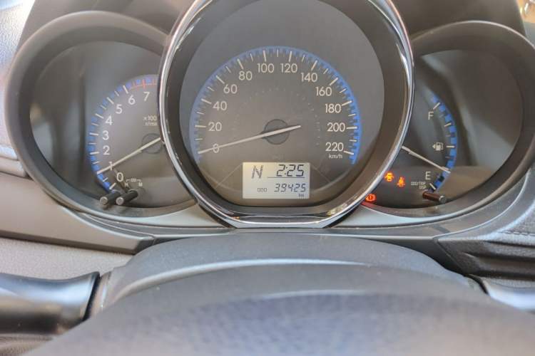 Used Toyota Vios 2017 1.5L CVT Innovation Edition Odometer Close Up