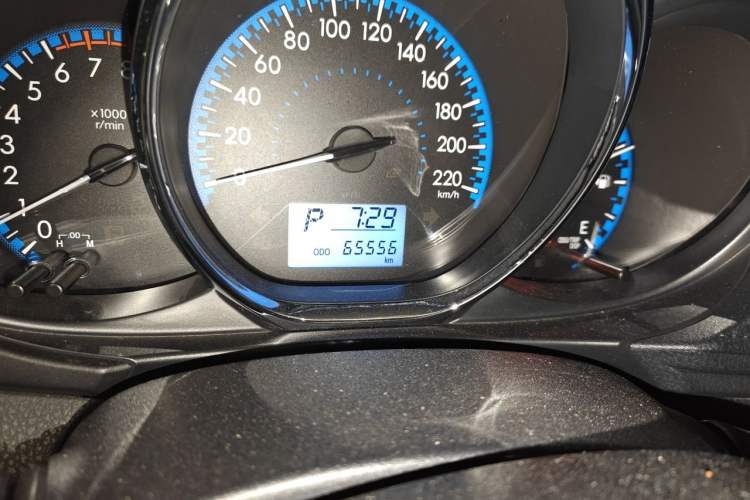 Used Toyota Vios 2017 1.5L CVT Innovation Edition Odometer Close Up