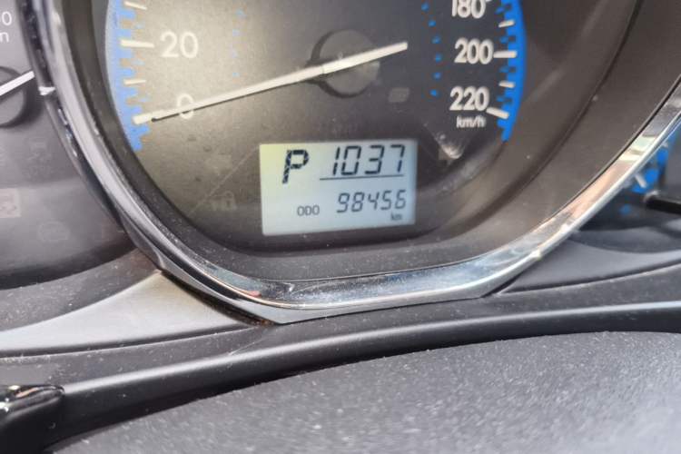 Used Toyota Vios 2017 1.5L CVT Innovation Edition Odometer Close Up