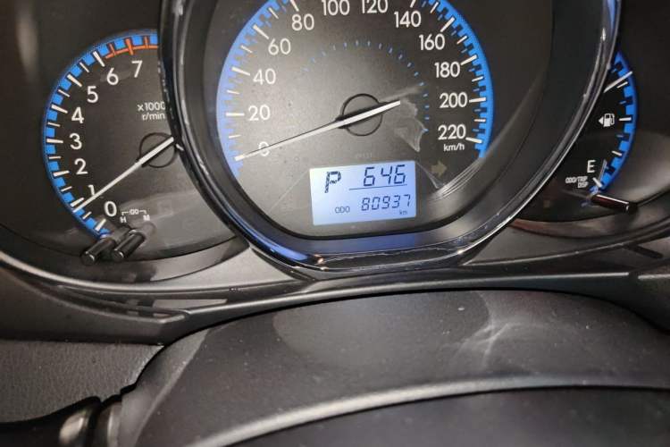 Used Toyota Vios 2017 1.5L CVT Innovation Edition Odometer Close Up