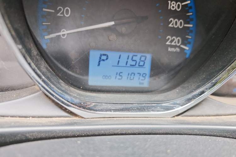 Used Toyota Vios 2017 1.5L CVT Innovation Edition Odometer Close Up