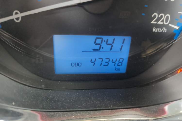 Used Toyota Vios 2017 1.5L Manual Trend Edition Odometer Close Up