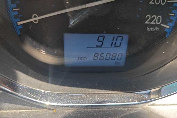 Used Toyota Vios 2017 1.5L Manual Trend Edition Odometer Close Up