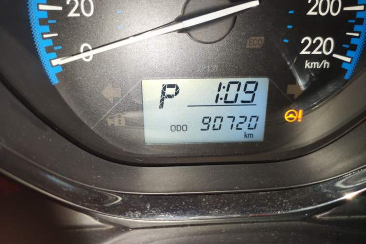 Used Toyota Vios 2017 1.5L CVT Innovation Edition Odometer Close Up