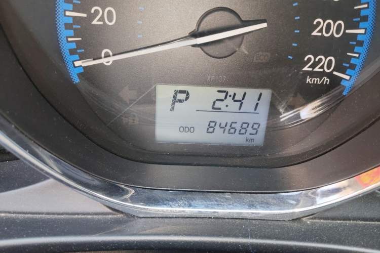 Used Toyota Vios 2017 1.5L CVT Innovation Edition Odometer Close Up