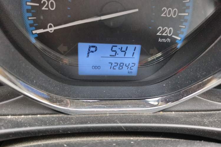 Used Toyota Vios 2017 1.5L CVT Innovation Edition Odometer Close Up