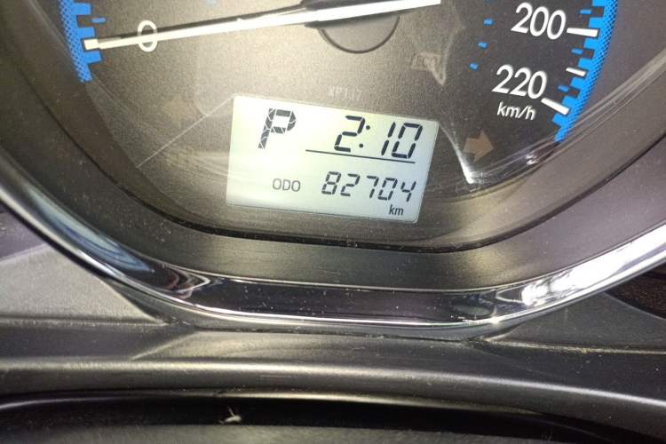 Used Toyota Vios 2017 1.5L CVT Innovation Edition Odometer Close Up