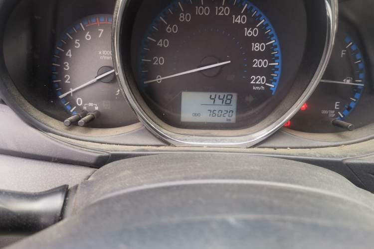 Used Toyota Vios 2017 1.5L Manual Trend Edition Odometer Close Up