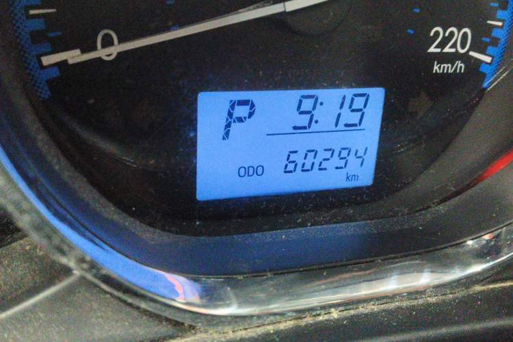 Used Toyota Vios 2017 1.5L CVT Innovation Edition Odometer Close Up