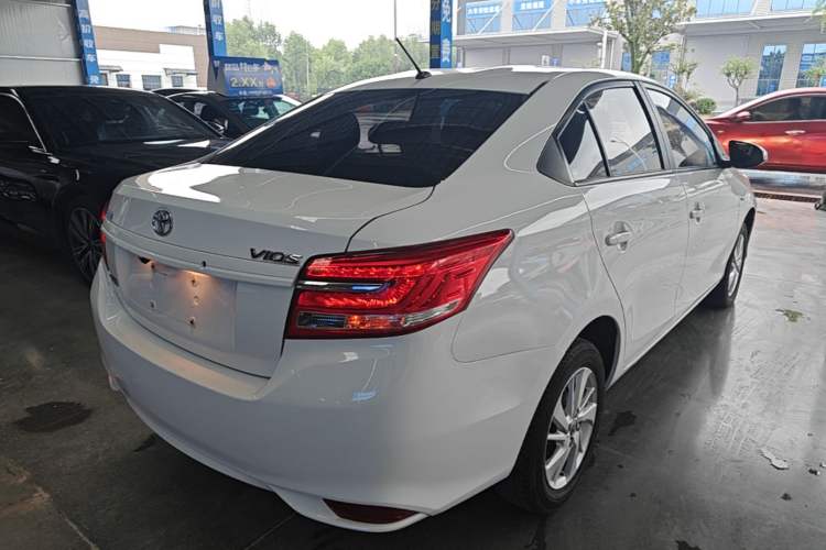 Used Toyota Vios 2017 1.5L CVT Innovation Edition Rear Right 45 Deg