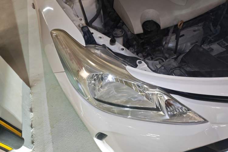 Used Toyota Vios 2017 1.5L CVT Innovation Edition Right Front Headlight