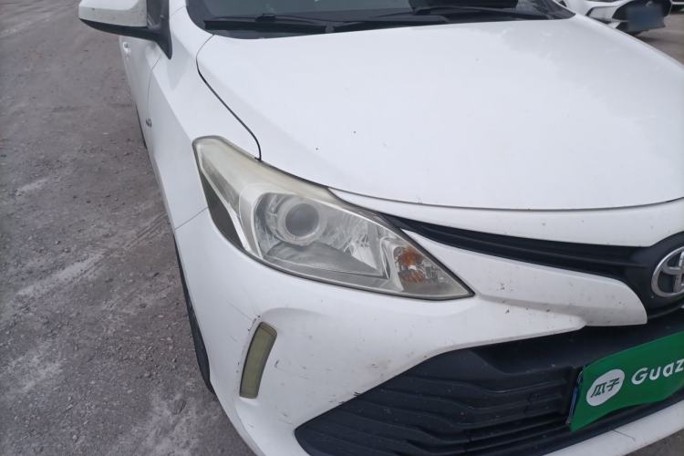 Used Toyota Vios 2017 1.5L CVT Innovation Edition Right Front Headlight