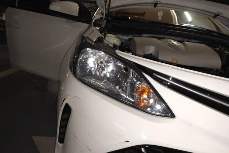 Used Toyota Vios 2017 1.5L CVT Innovation Edition Right Front Headlight
