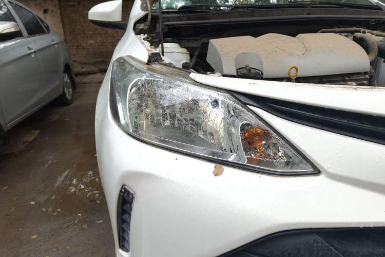 Used Toyota Vios 2017 1.5L CVT Innovation Edition Right Front Headlight