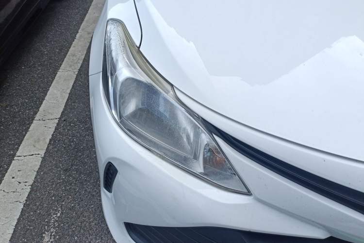 Used Toyota Vios 2017 1.5L CVT Innovation Edition Right Front Headlight